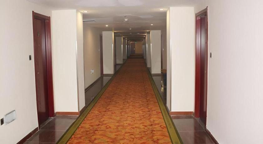 Greentree Inn Jining Yanzhou Jiuzhou Fangyuan Business Hotel Kültér fotó